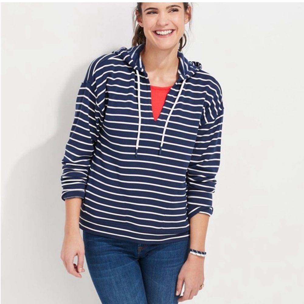 Vineyard Vines Blue and White Long Sleeve Hoodie